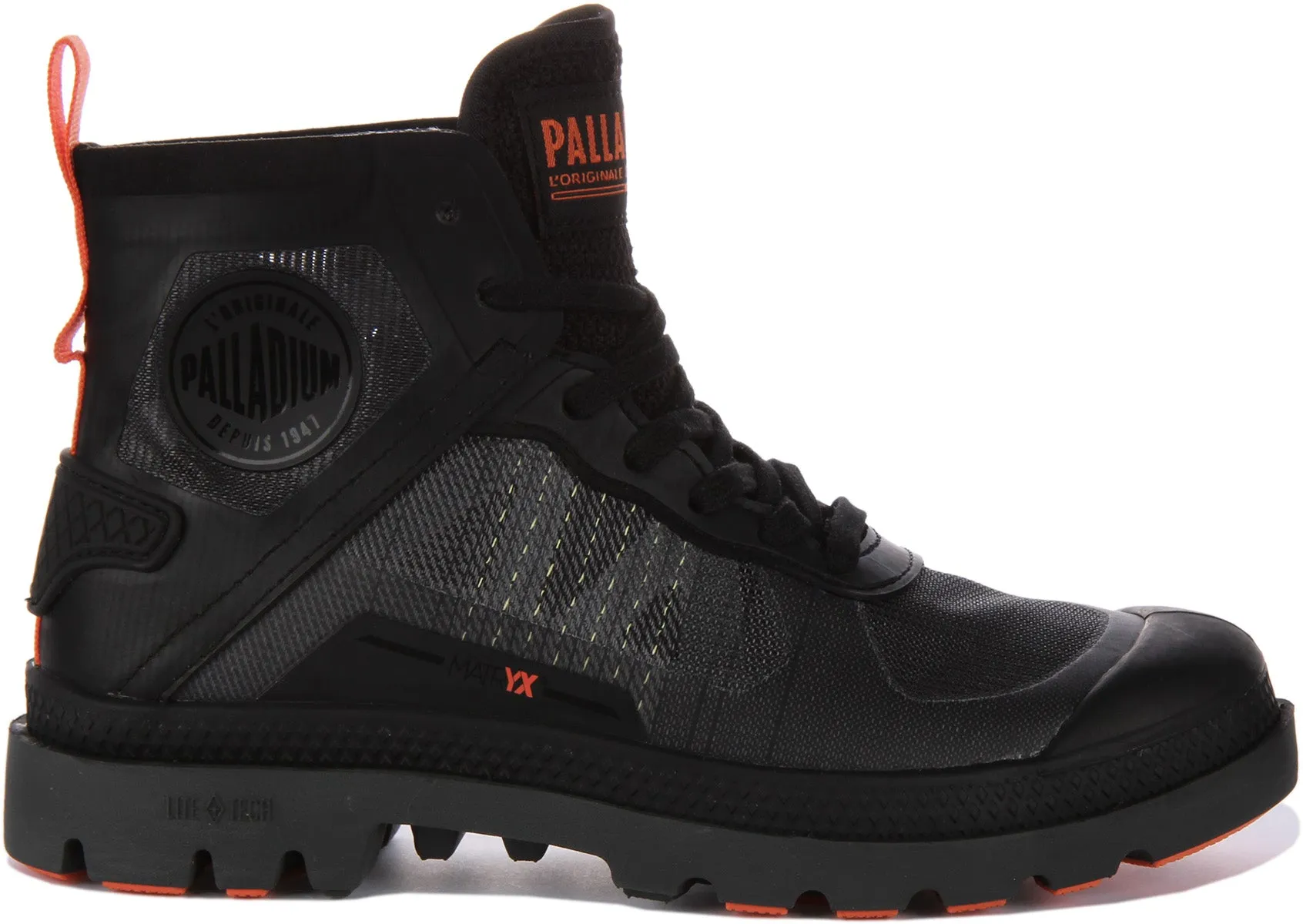 Palladium Pampa Lite In Black