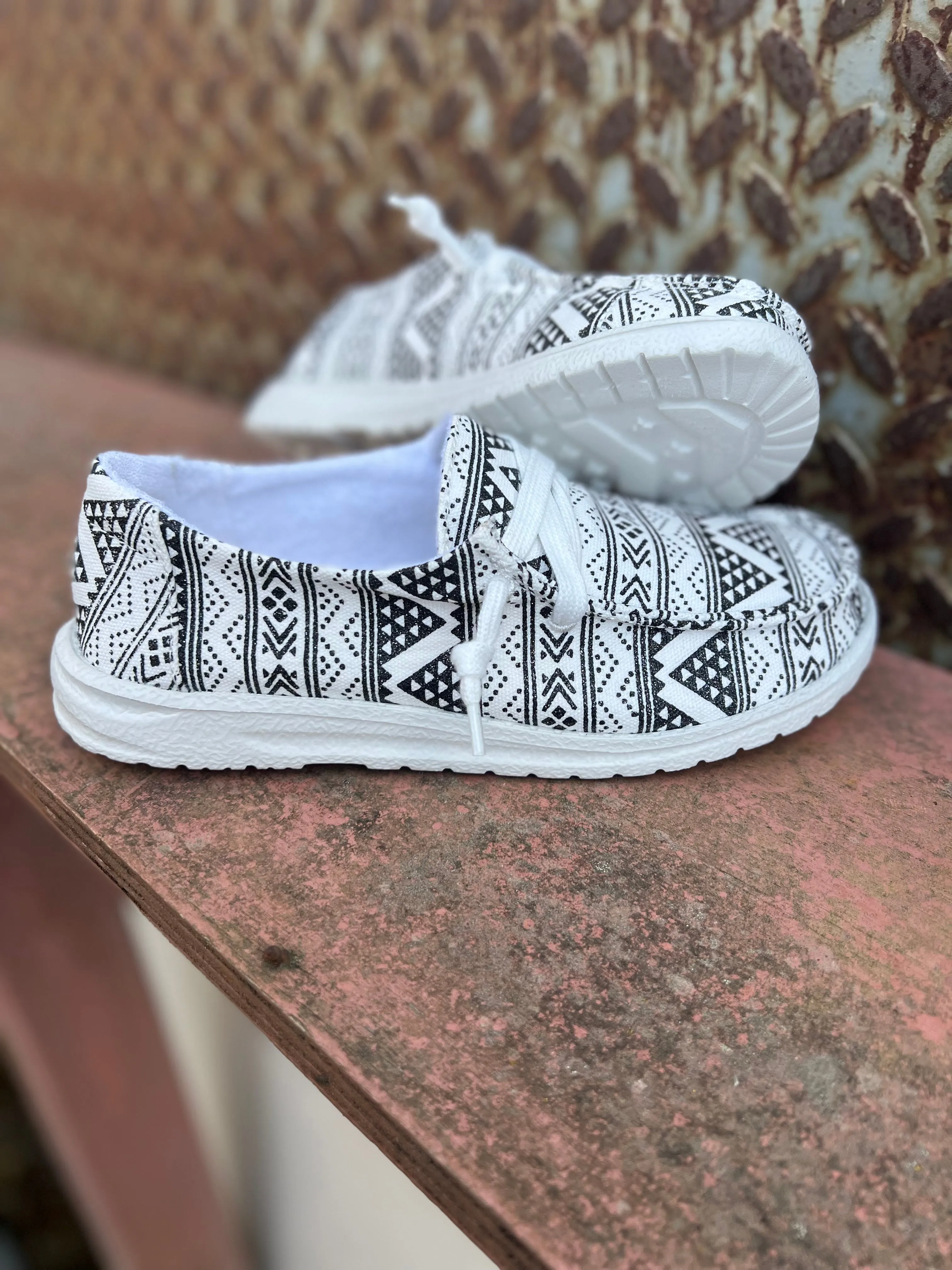 Sparkle Boat Shoes (White & Black)